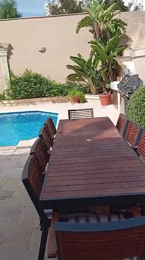Villa Anto! Is-Swieqi
